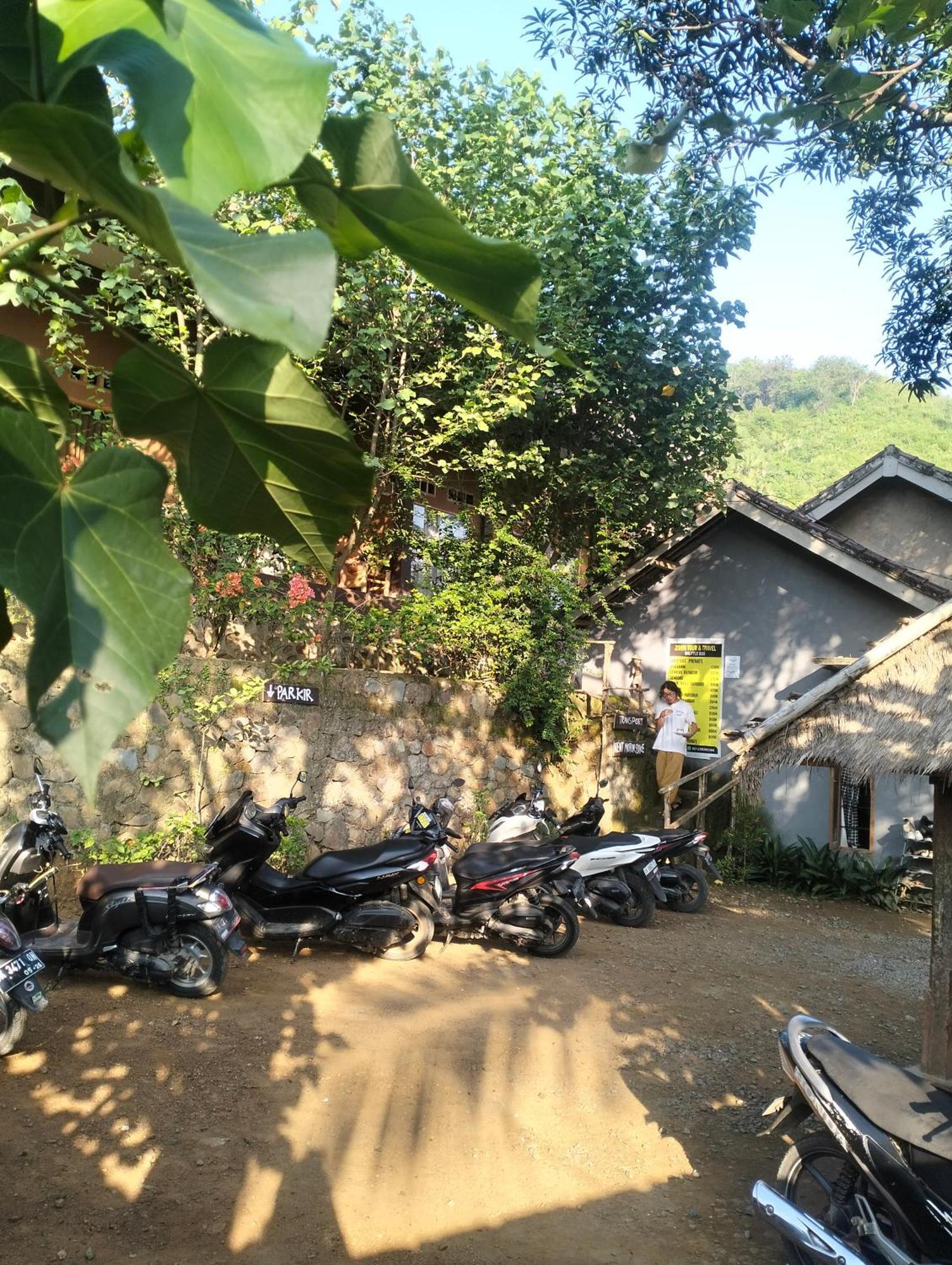 Fullmoon Homestay Kuta  Kültér fotó