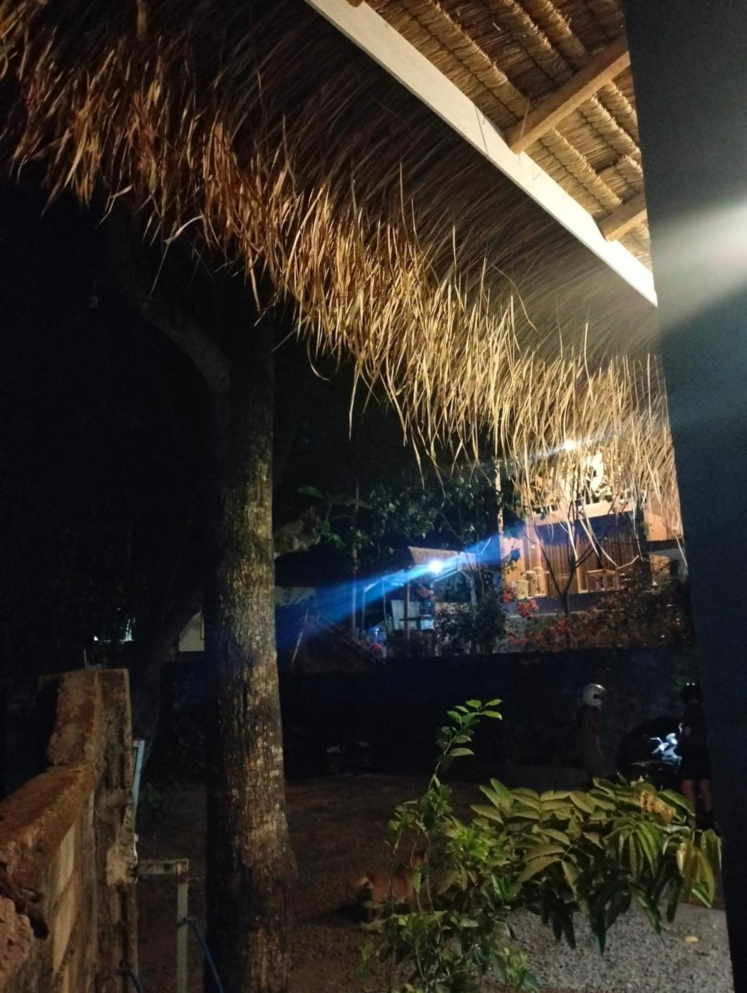 Fullmoon Homestay Kuta  Kültér fotó