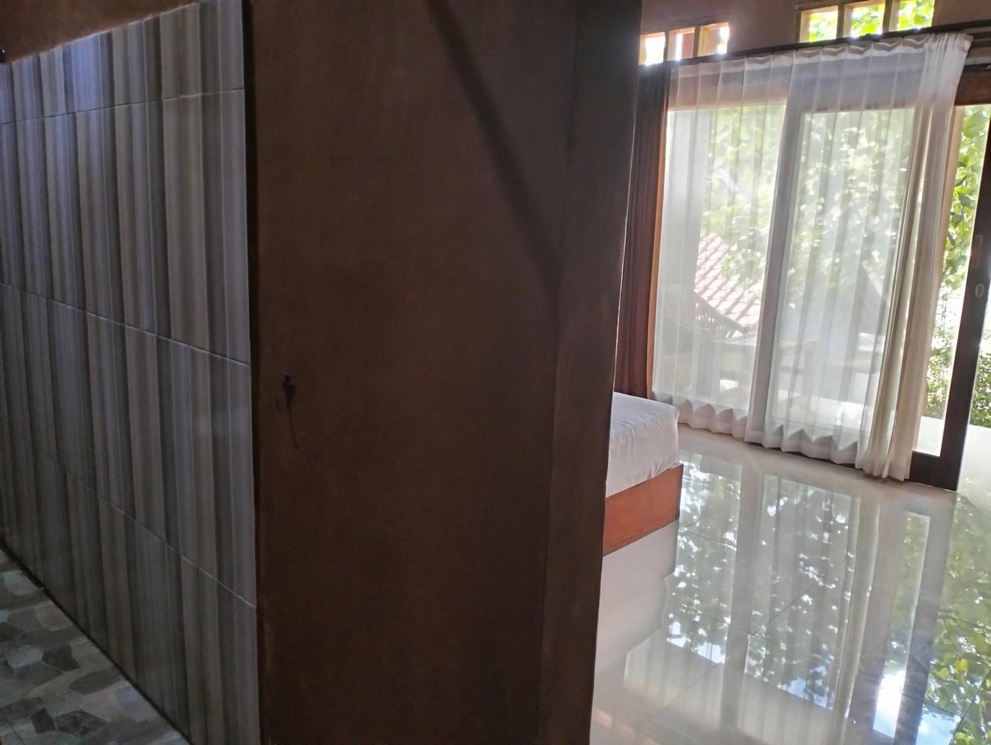 Fullmoon Homestay Kuta  Kültér fotó