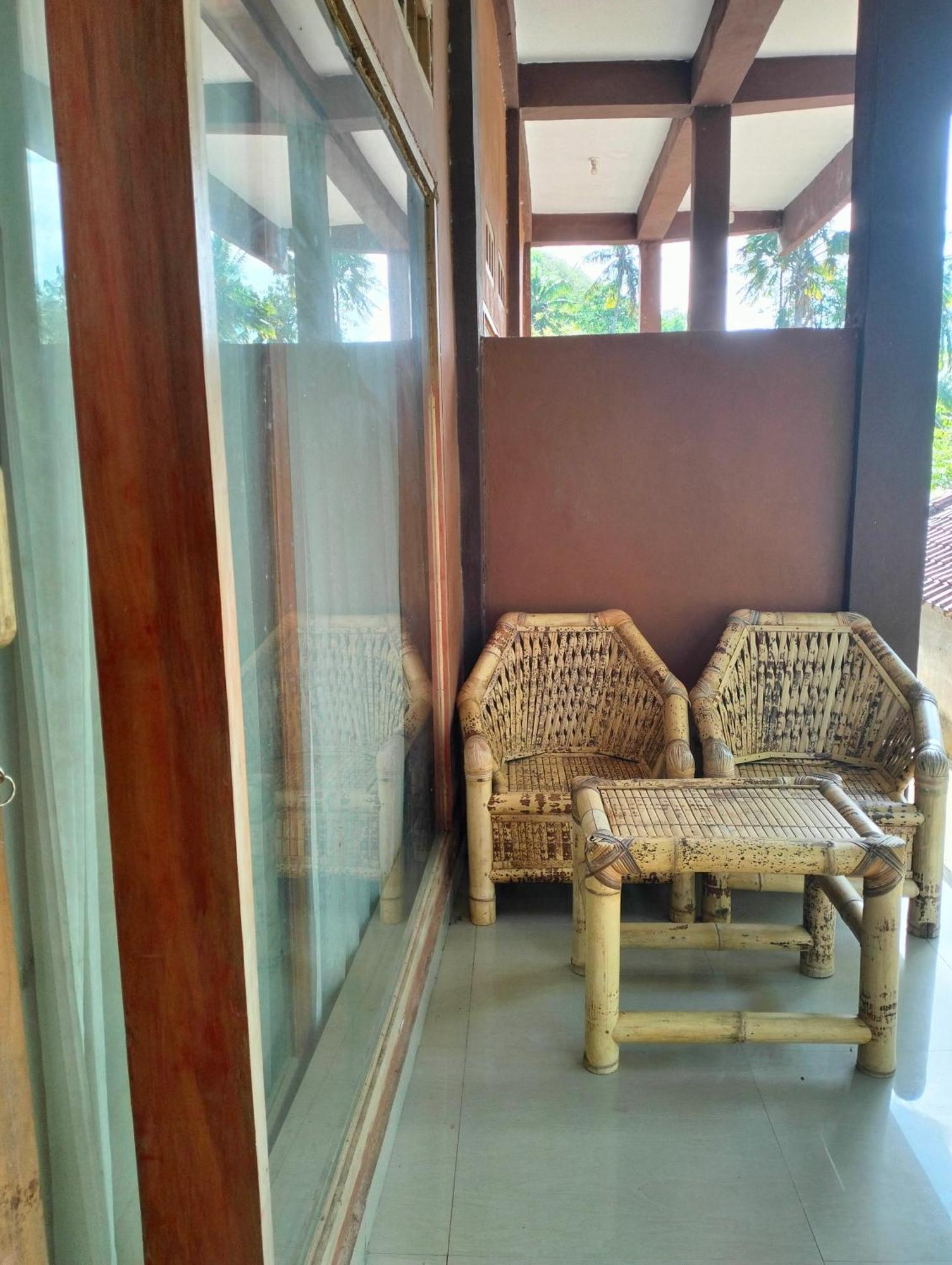 Fullmoon Homestay Kuta  Kültér fotó