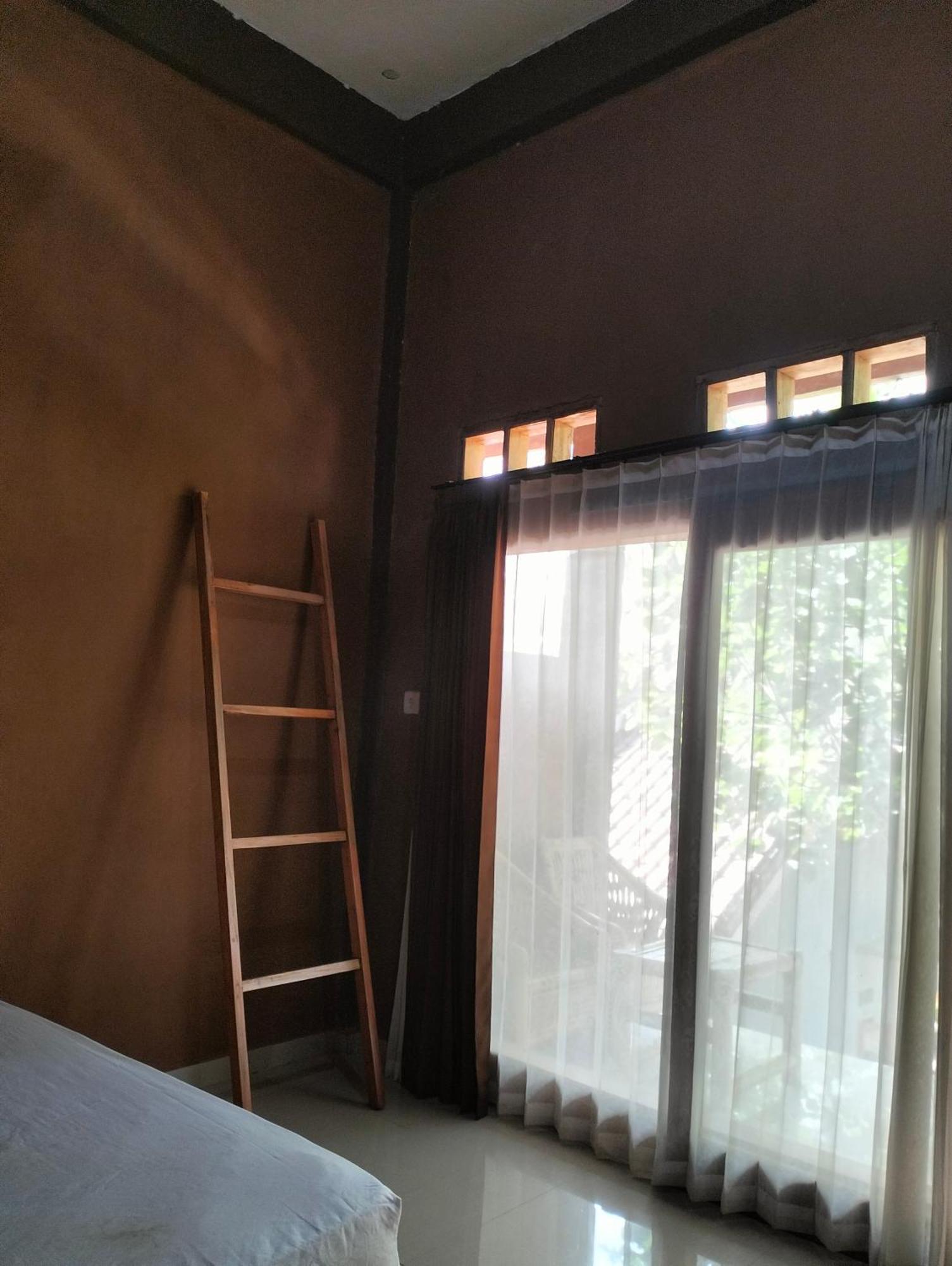 Fullmoon Homestay Kuta  Kültér fotó