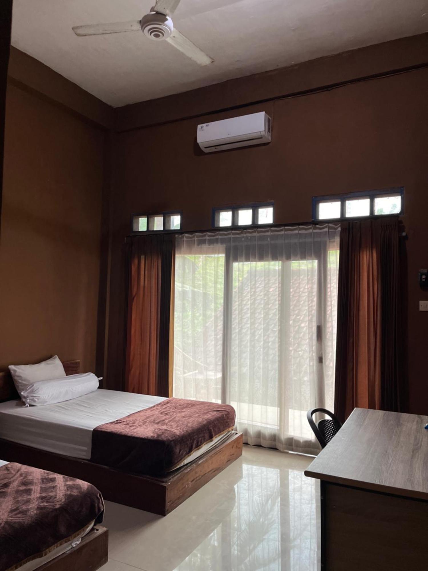 Fullmoon Homestay Kuta  Kültér fotó